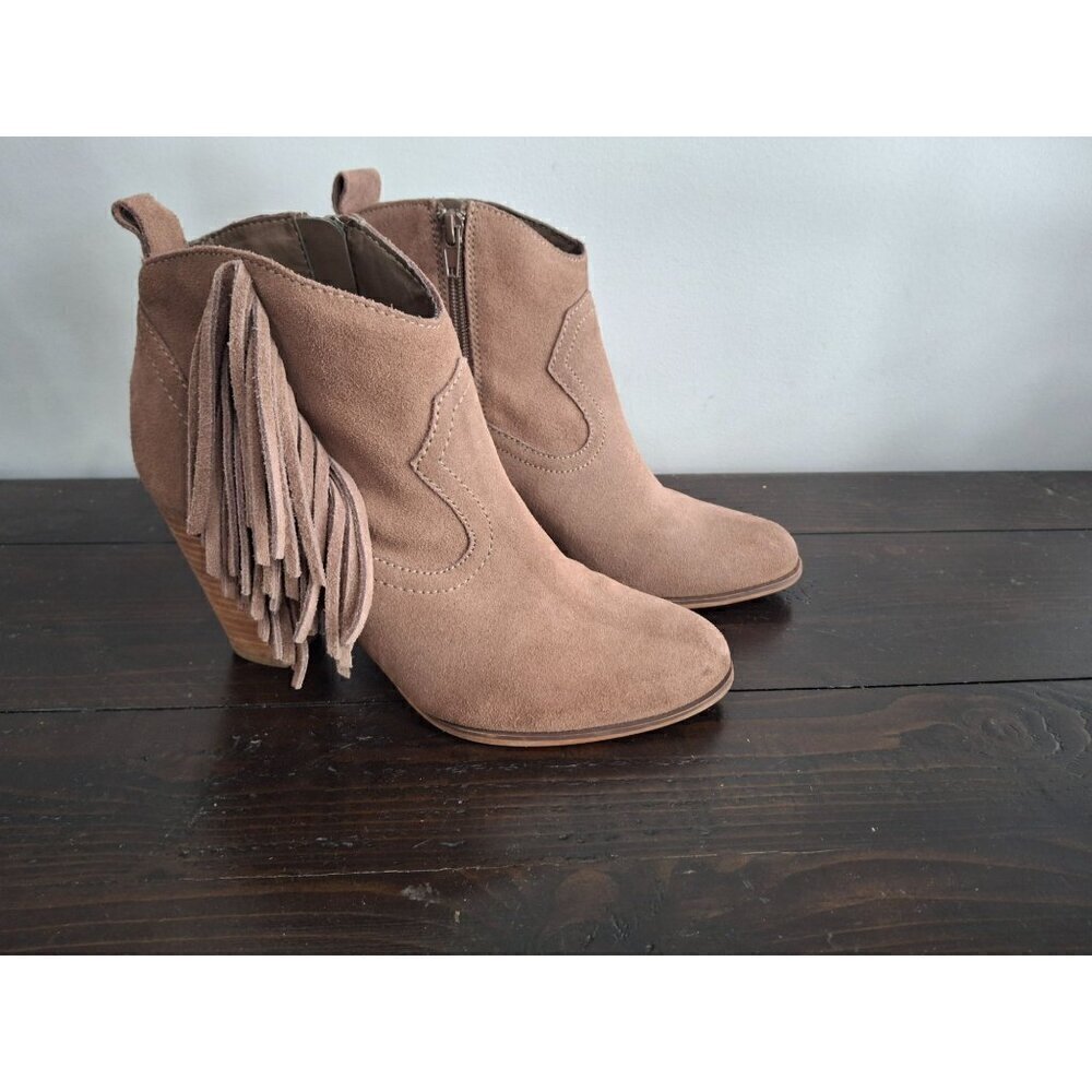 Steve Madden Cian TaupeSuede Fringe Cowboy Booties/Pre-owned, Sz. 8.5M - Picture 3 of 9